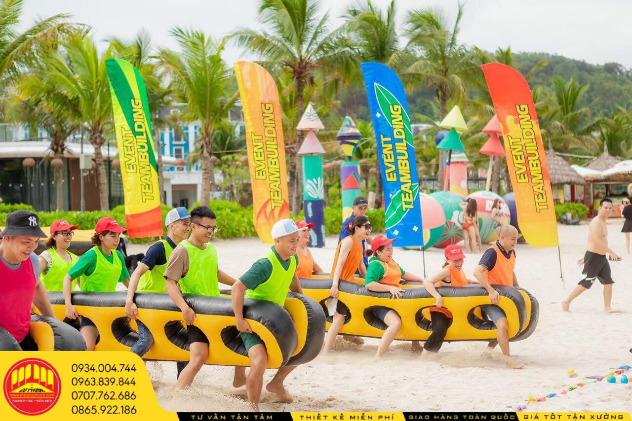 Cờ phướn bãi biển giá xưởng 3 Co phuon Quang cao 21