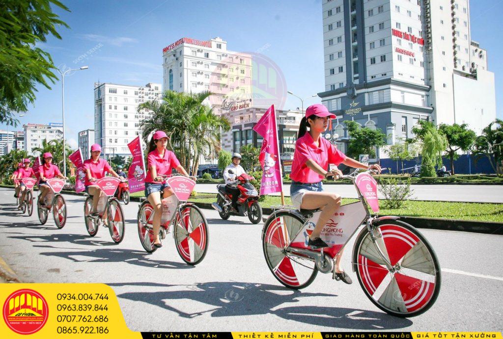 Cờ phướn cho sự kiện ngoài trời 1 Cờ phướn cho sự kiện ngoài trời