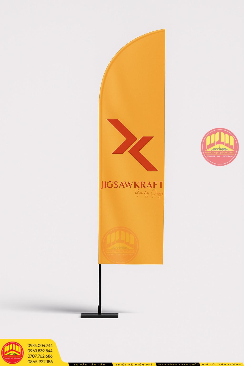 Cờ phướn treo dọc tuyến phố bền đẹp 1 518165210 122147566958674495 7315960098125872632 n