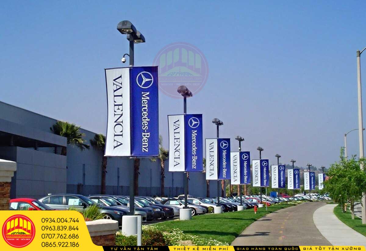 Cờ phướn cột đèn đường phố giá tốt 1 dich vu treo phuon khoi nguyen 5