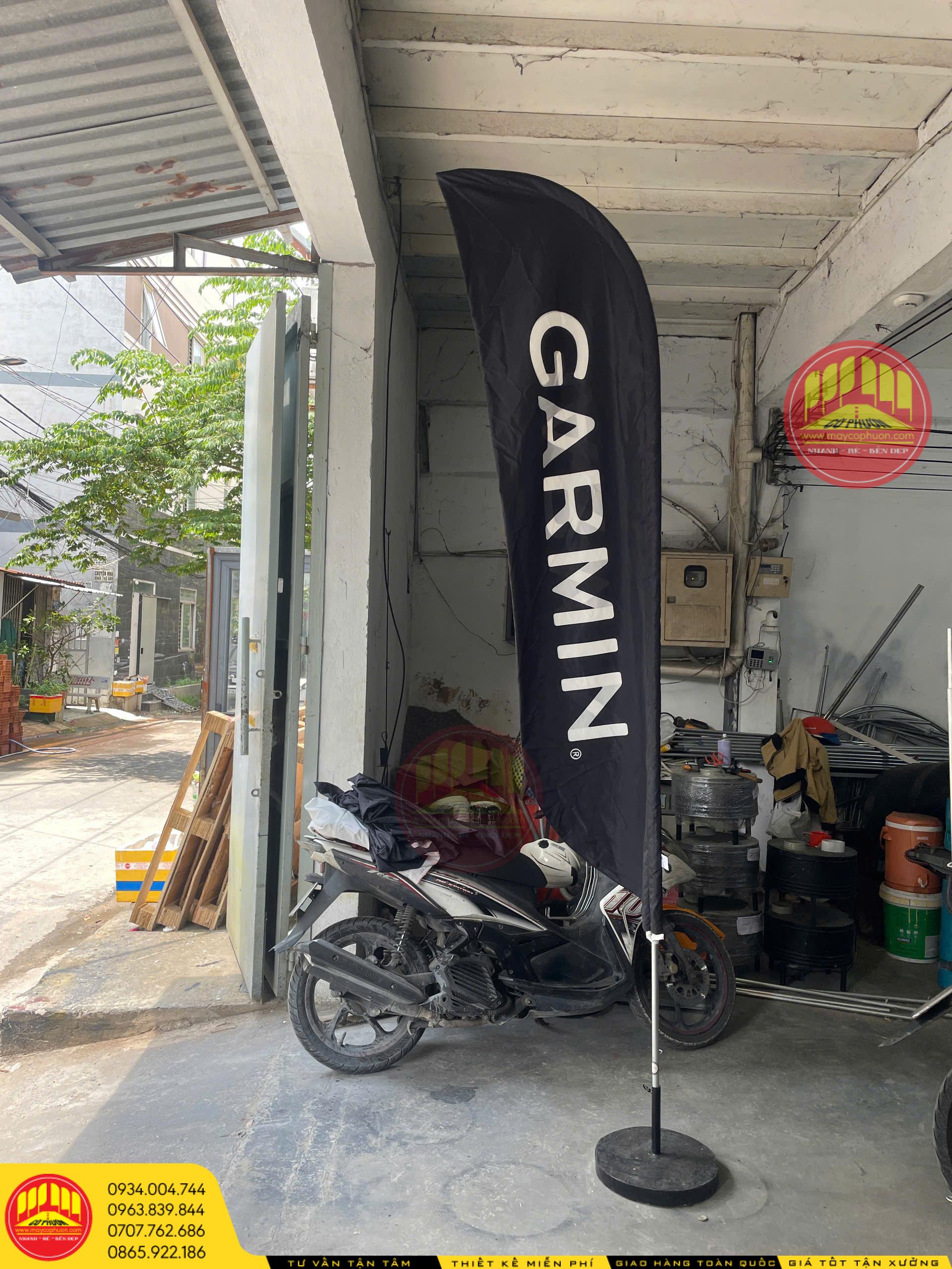 12+ MẪU CỜ PHƯỚN ĐẸP – MAY CỜ PHƯỚN THEO YÊU CẦU 1 xuong-may-co-phuon-quang-cao