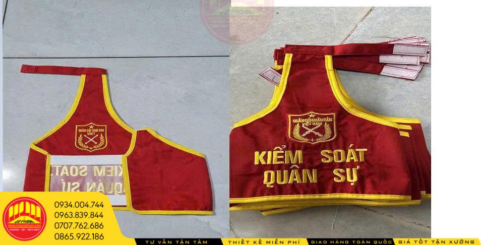 Băng tay kiểm soát quân sự theo yêu cầu